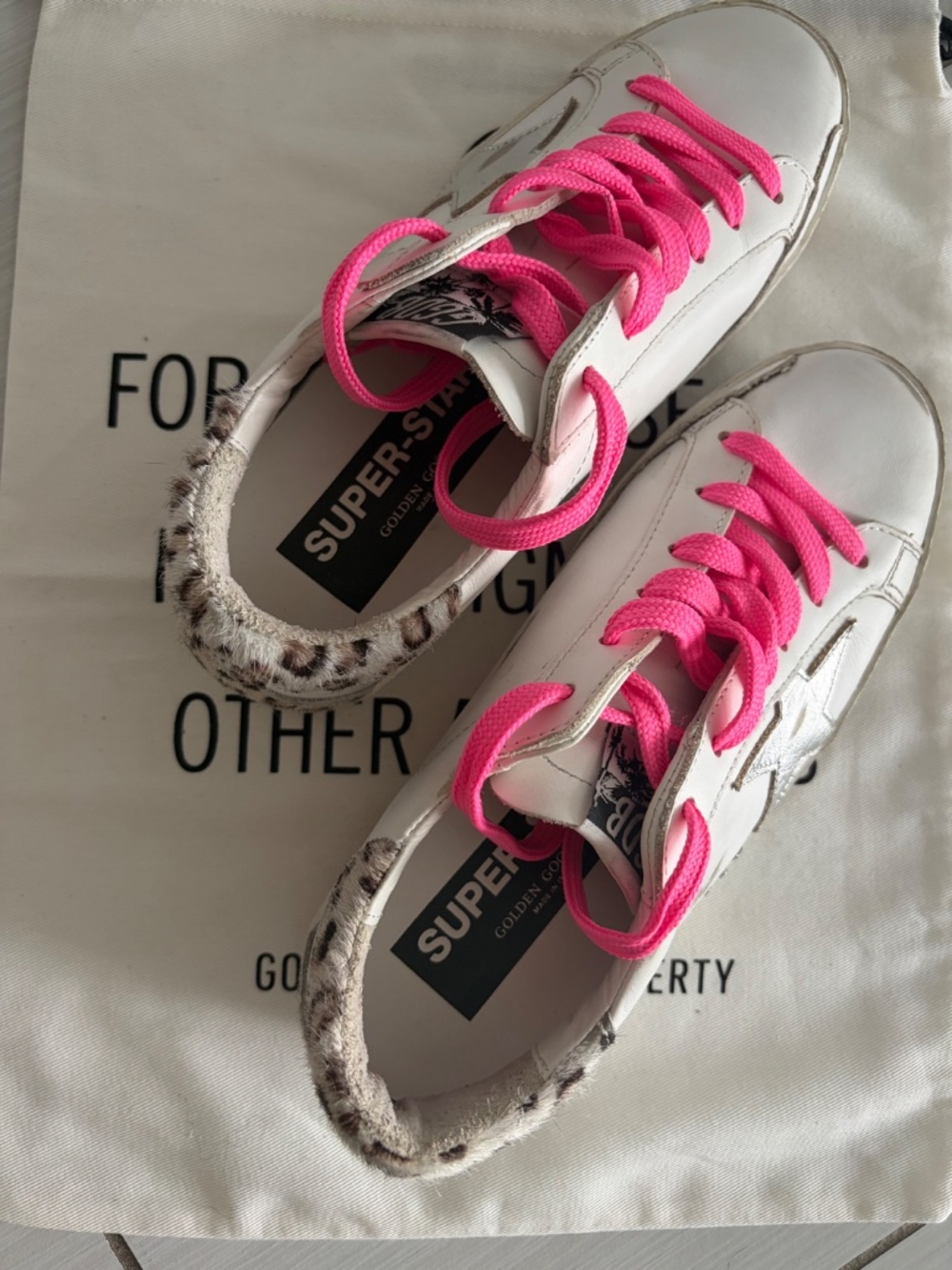 Golden Goose Superstar Sneaker - Picture 8 of 11